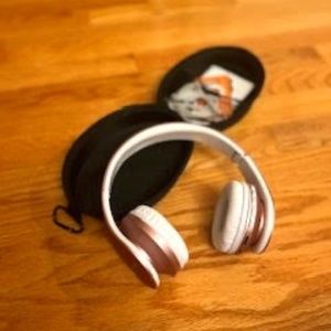 PowerLocus Wireless Headphones